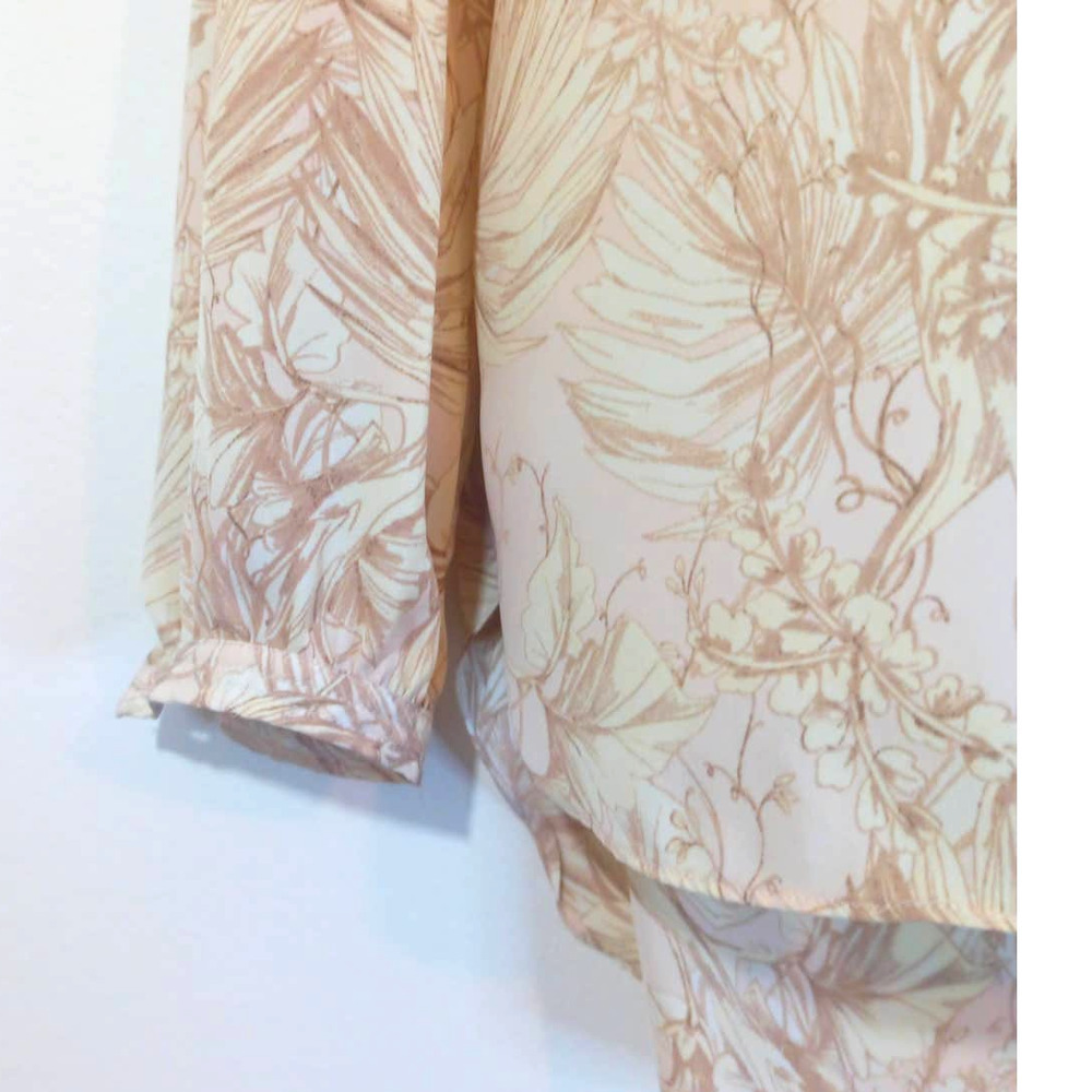Cynthia Rowley Size M Floral Neutral Tan Beige Long Sleeve Button Up Blouse Work - Picture 4 of 8